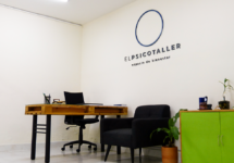 Recepción – El Psicotaller – Alquiler de consultorio – Alquiler de consultorio por hora- Medellín – Atención psicológica – psicoterapia – psicólogo – Consultorio para psicólogos